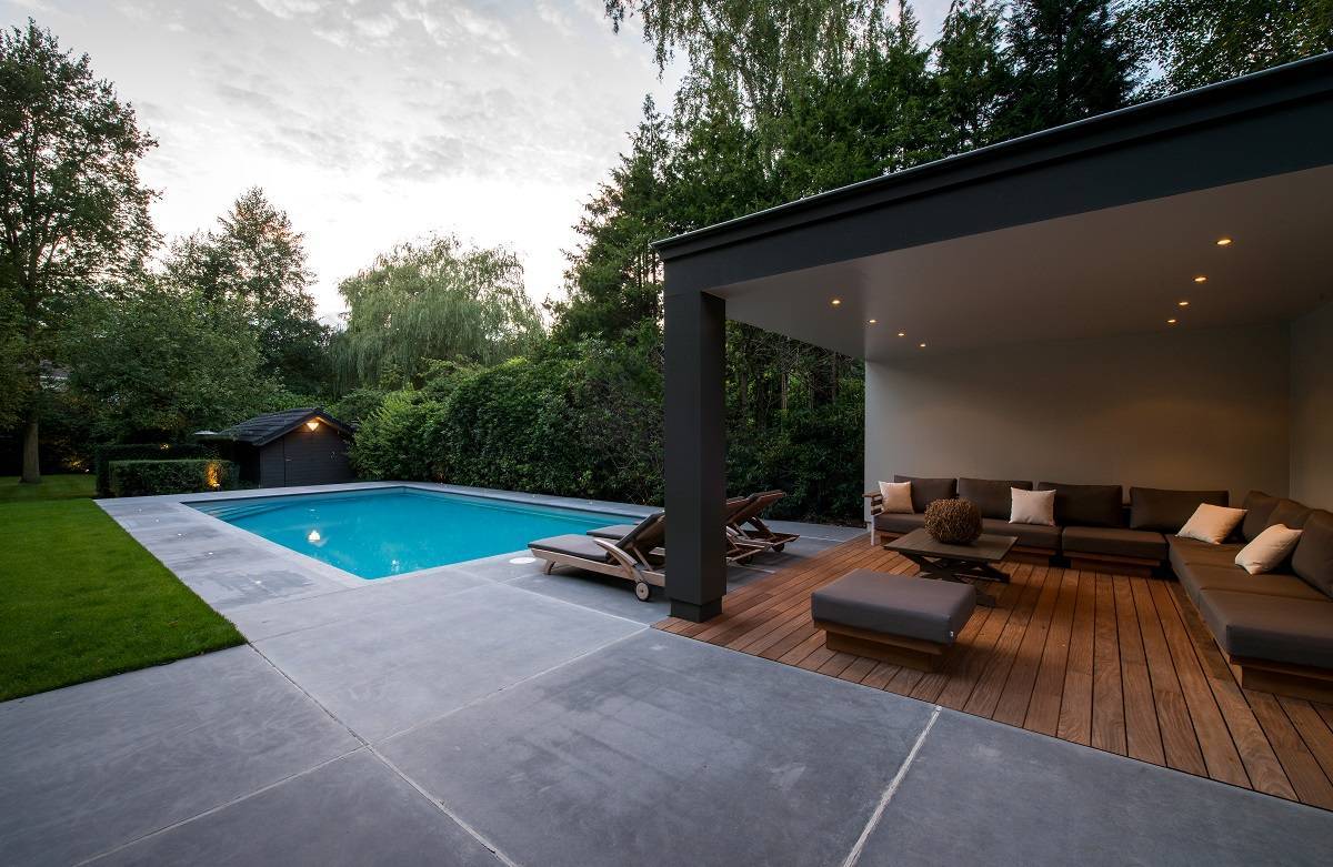 XL-style van Ebema_Stone&Style - Luxury Gardens Magazine voorjaar 2023
