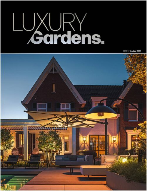 Cover Luxury Gardens Magazine 1