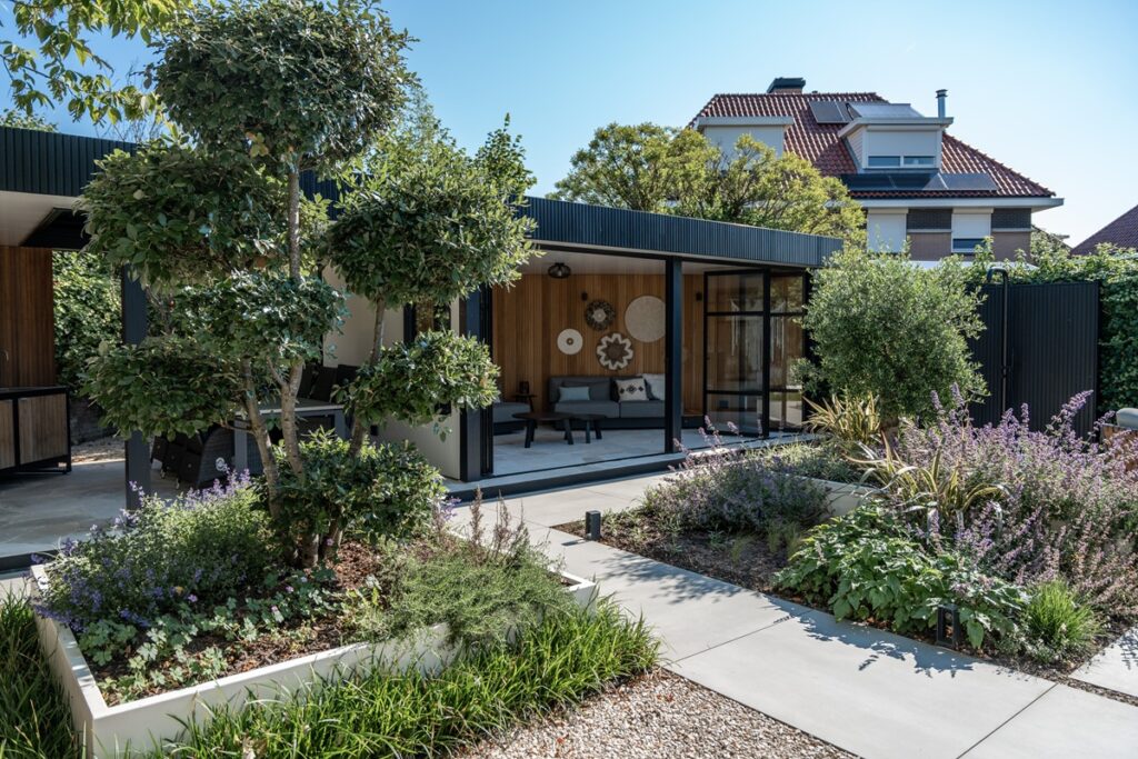 Linda Exclusieve Tuinen - Het Communicatiemeisje - LuxurY Gardens Magazine 3