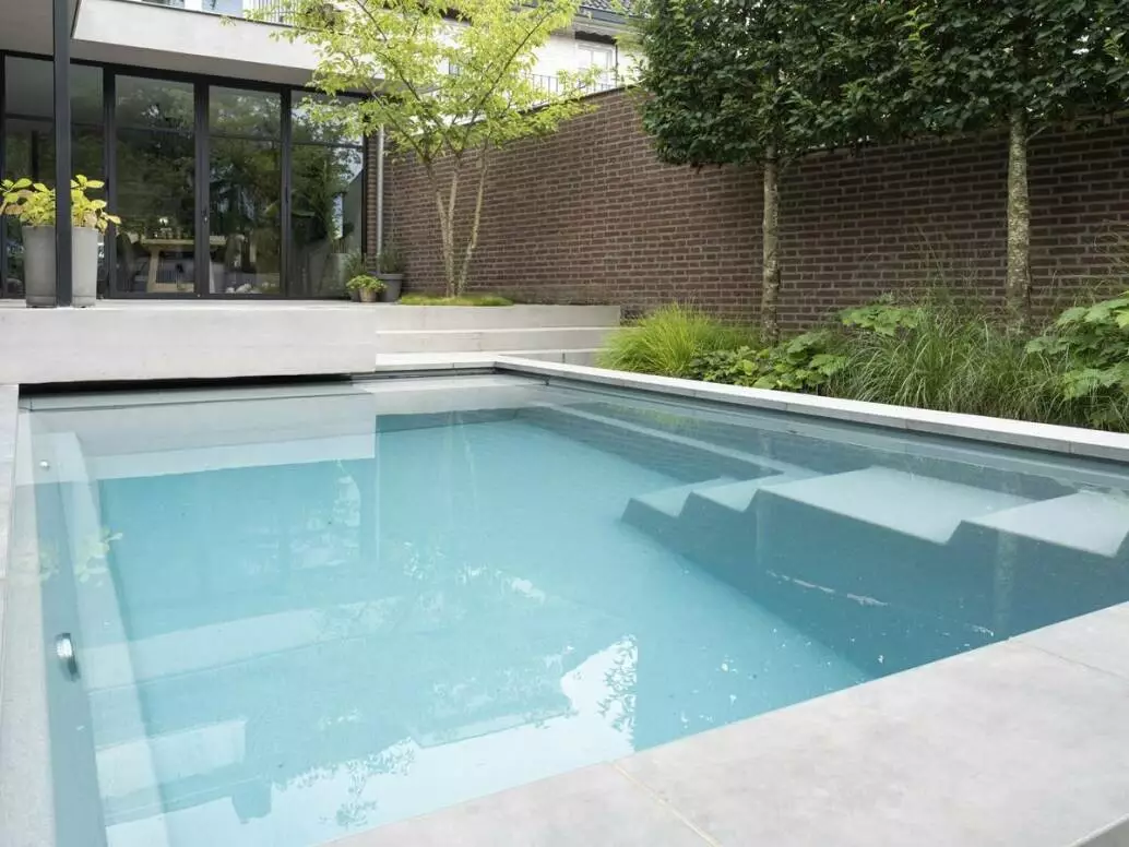 Compass Pools aqua nova 53 nova grey ism Michiel van loon - Luxury Gardens Platform