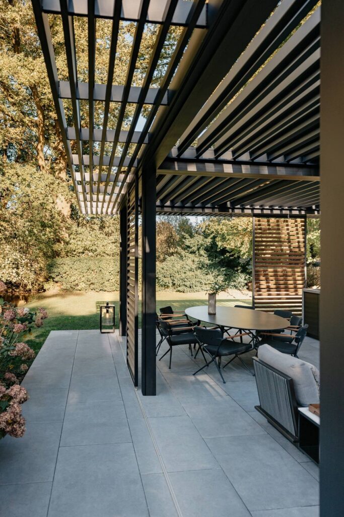 RENSON - Amani - Luxury Gardens Platform