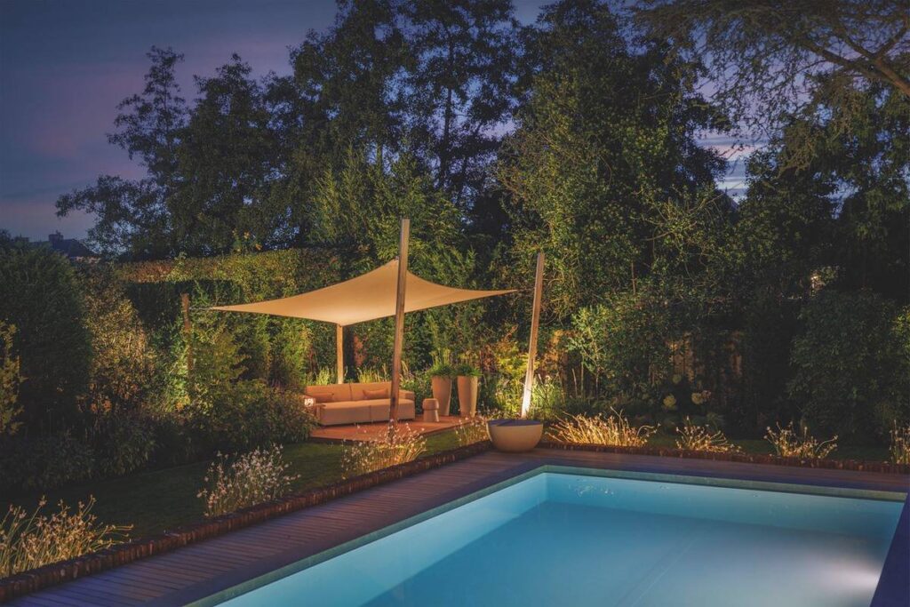 Lodewijks Droomtuinen - Lightpro - Luxury Gardens Platform 1