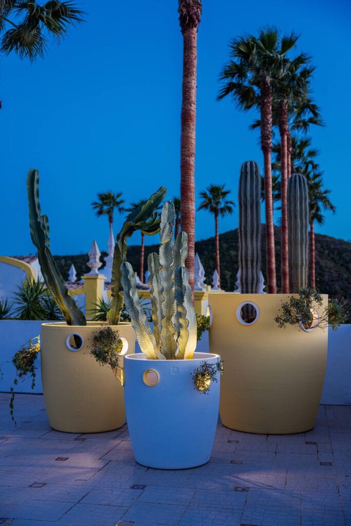 Torc Pots, Erwin Stam Tuinstudio, Studio Unhyde en in-lite lanceren The Playful Range - Luxury Gardens Magazine