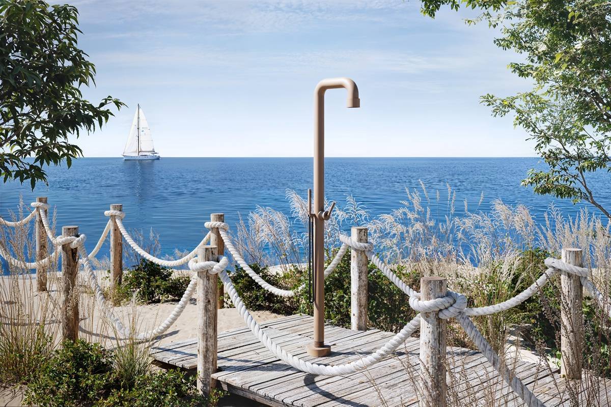 JEE-O soho buitendouche - Luxury Gardens Magazine