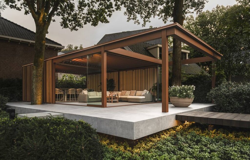 Renson Amani - Villa Arte Laren - Luxury Gardens Magazine