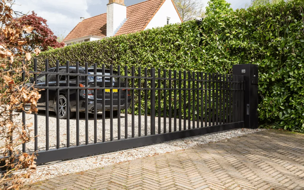 DJS Hekwerken - Klassieke Poort - Luxury Gardens Platform 