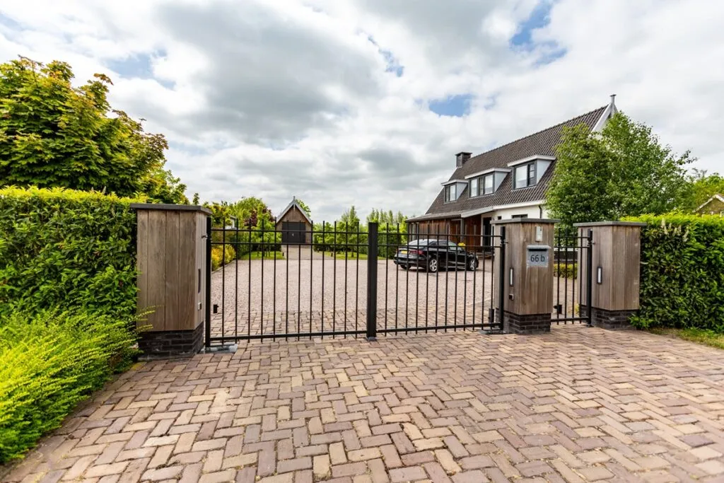 DJS Hekwerken - Klassieke Poort - Luxury Gardens Platform 2