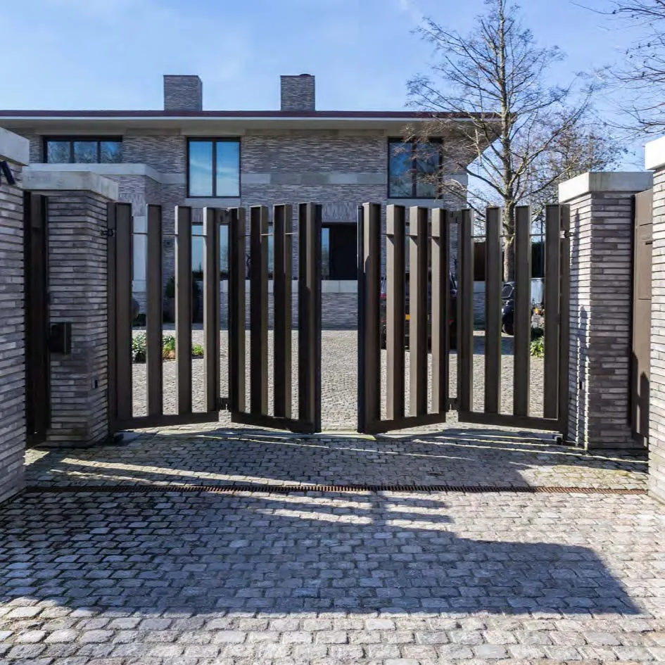 DJS Hekwerken - Luxury Gardens Platform 4