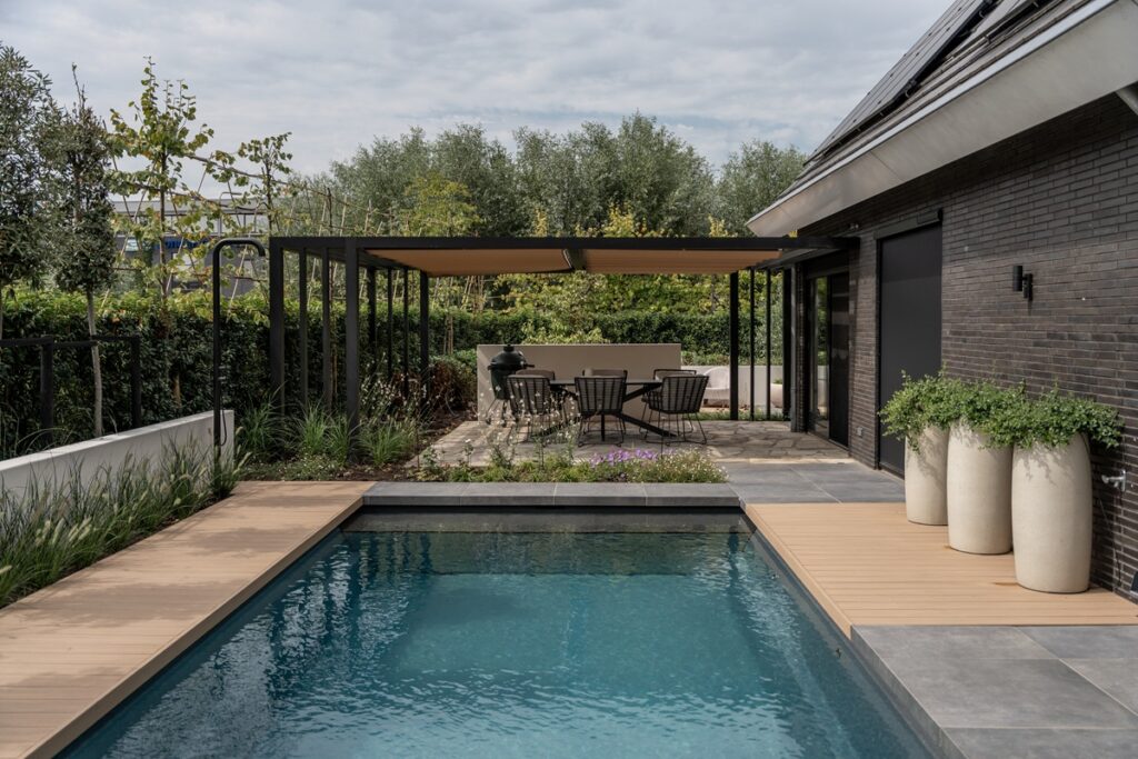 HetCommunicatiemeisje - Studio Linda Wester - Luxury Gardens Magazine
