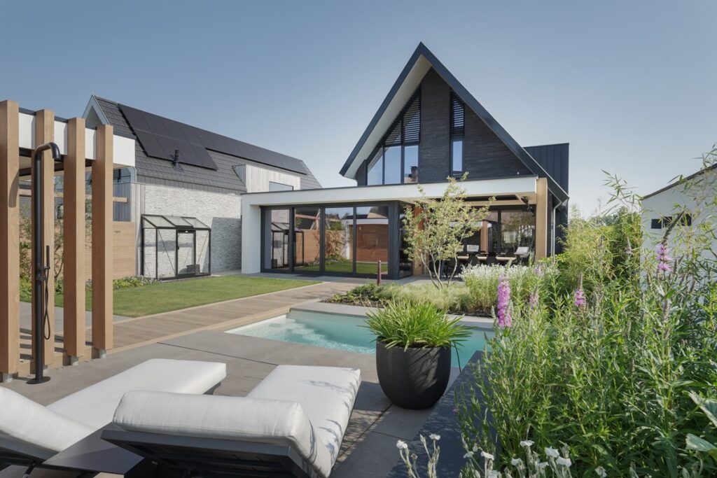 VDK-VDW - Alterwood - Robert-Koelewijn - Luxury Gardens Magazine Platform 2