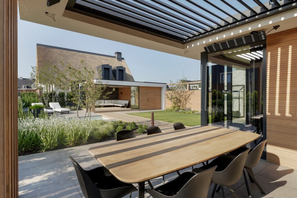 VDK-VDW - Alterwood - Robert-Koelewijn - Luxury Gardens Magazine Platform 3