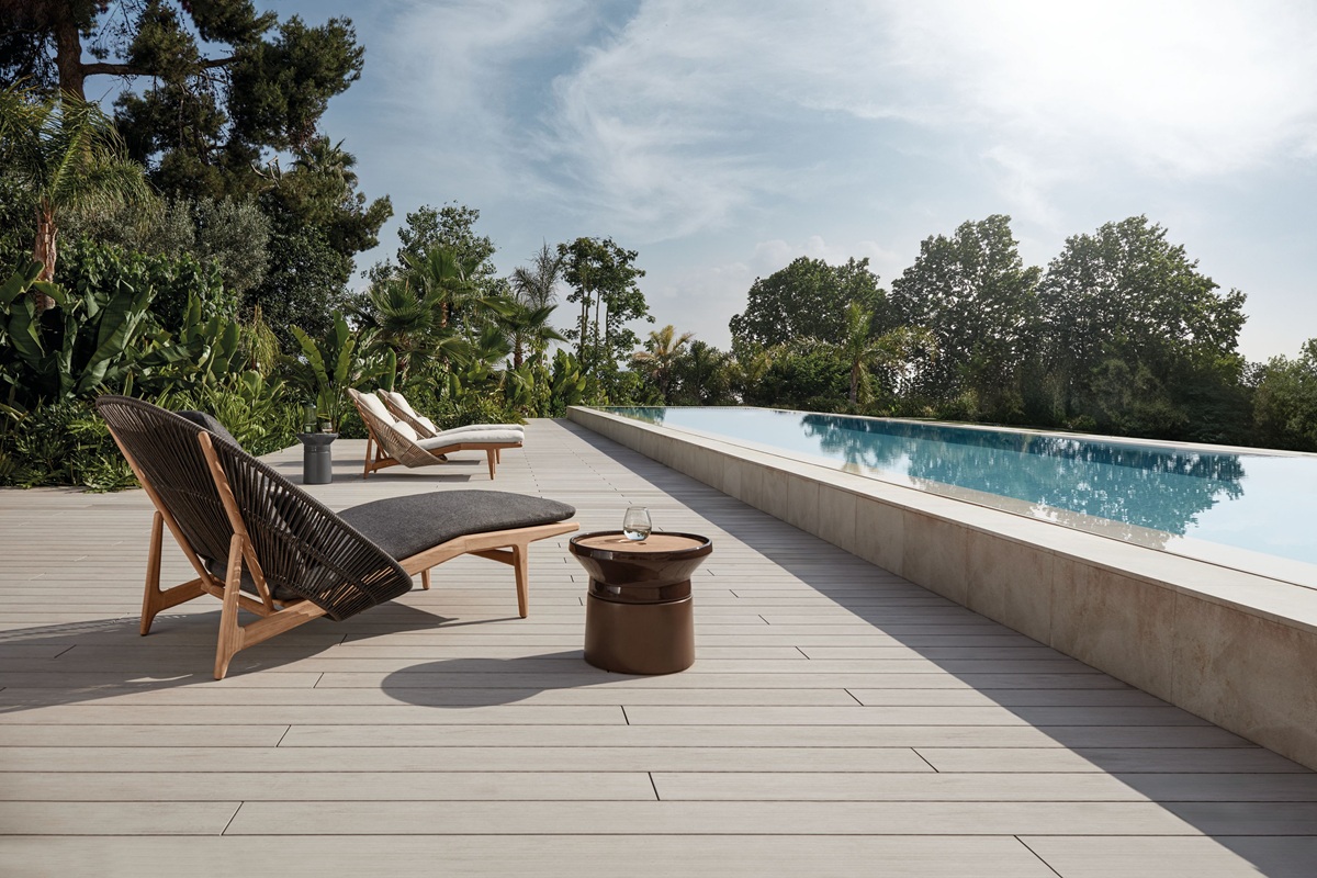 Gloster Bora Loungers - Luxury Gardens Magazine
