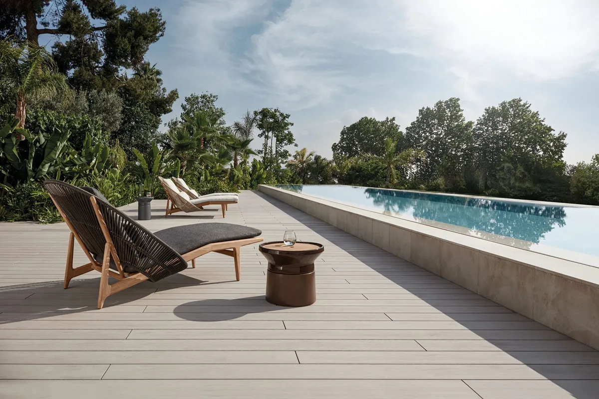 Gloster Bora Loungers - Luxury Gardens Magazine