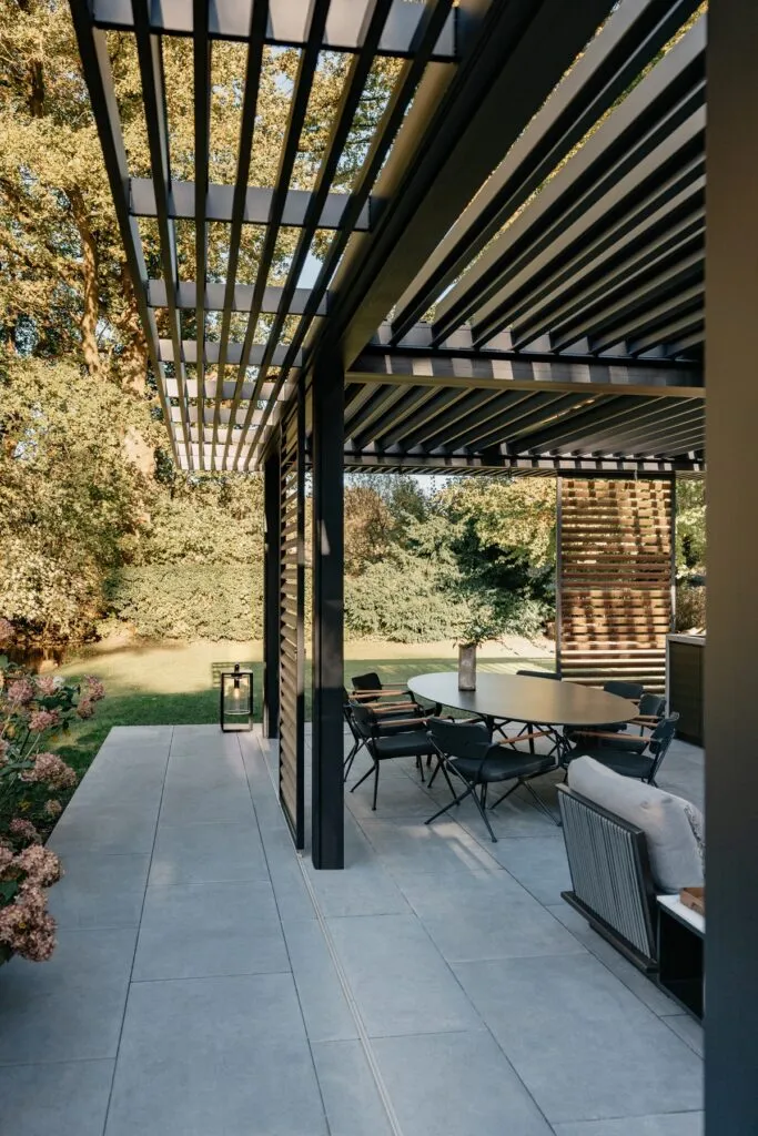 RENSON Amani - Luxury Gardens Magazine