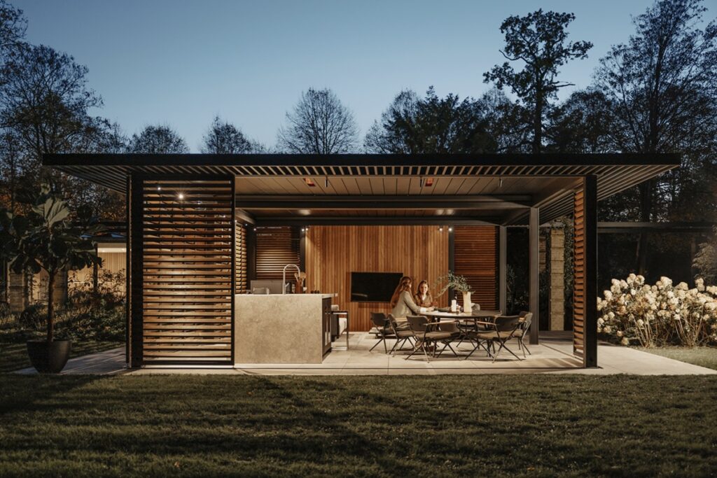 RENSON Amani - Luxury Gardens Magazine