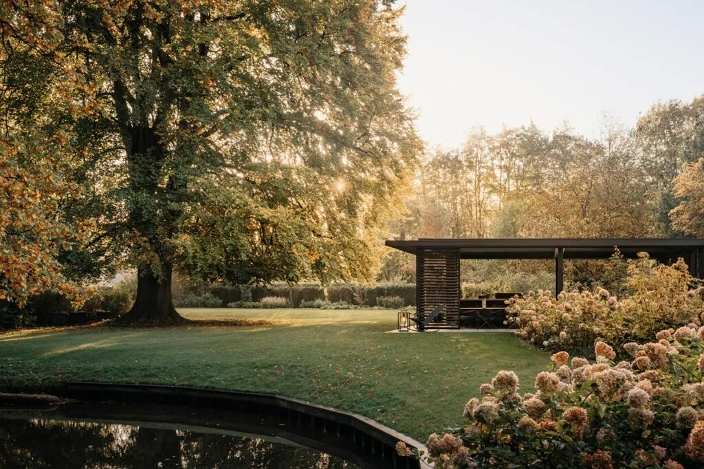 RENSON Amani - Luxury Gardens Magazine