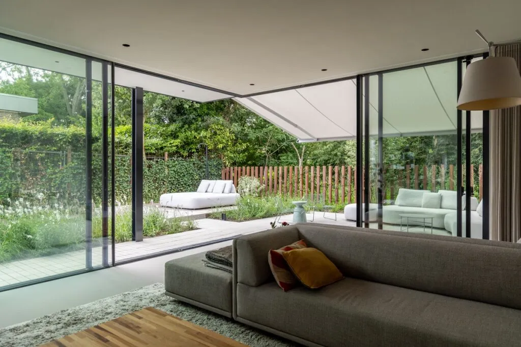 Buro Steef -tuinontwerper Karin van den Hoven - Luxury Gardens 8 - Najaar 2025 3