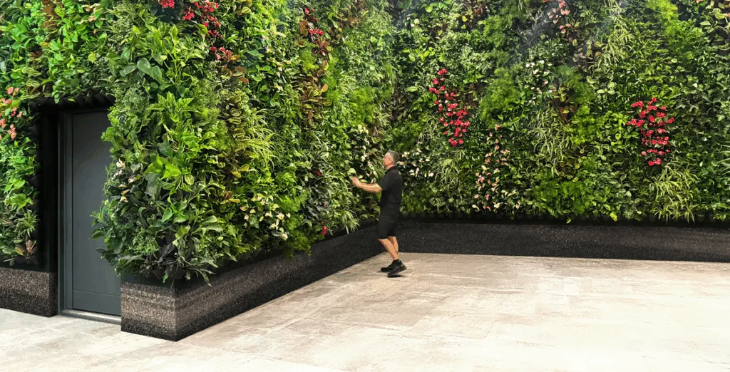 ADEZZ x Greeningup - Luxury Gardens Magazine