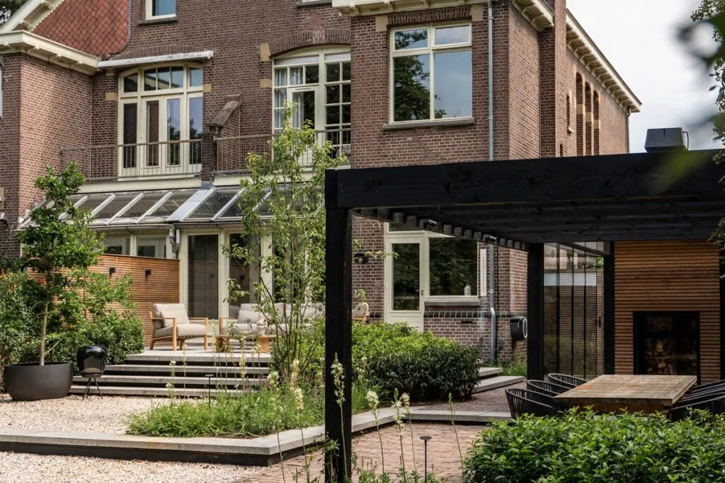 Linda Exclusieve Tuinen - Het Communicatiemeisje - Luxury Gardens Magazine 2