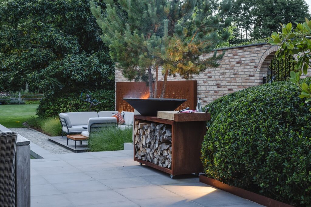 ROMFIX - Jansen Hoveniers - Luxury Gardens Platform 11