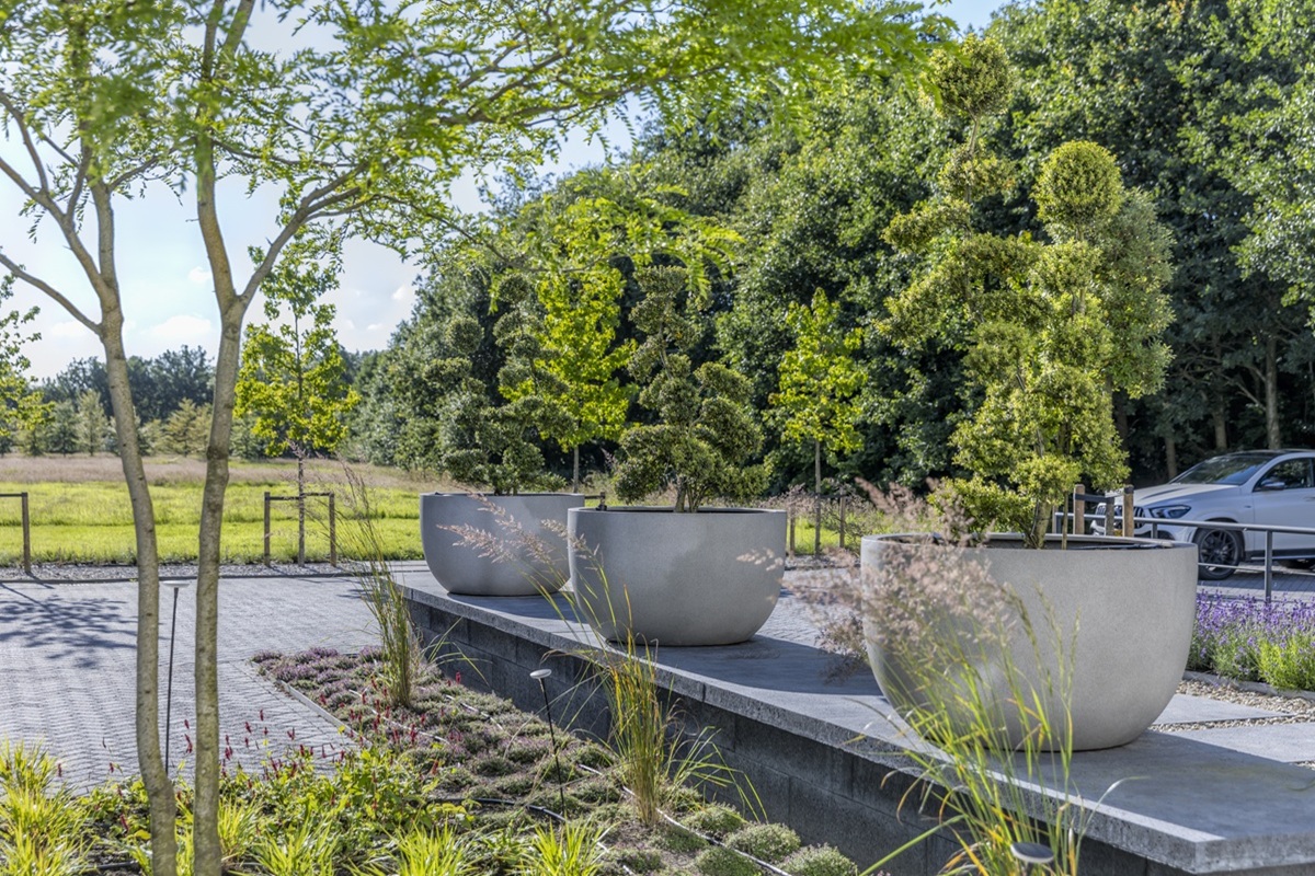 Roald Tuindesign - Byzonder Buyten - Foto Philip Paleewong - Luxury Gardens Magazine