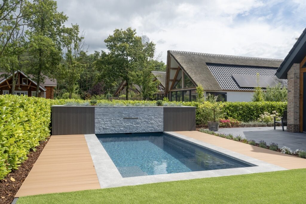 Aqua Nova 62 Plunge Pools - Compass Pools - Luxury Gardens Platform 1