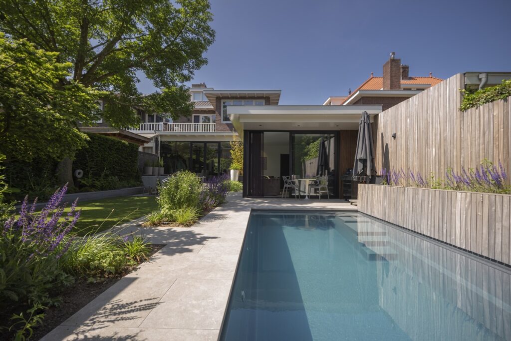 Plunge Pools Compass Pools - Michiel van Loon Tuinen - Luxury Gardens Platform 