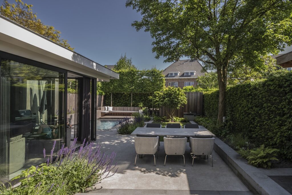 Plunge Pools Compass Pools - Michiel van Loon Tuinen - Luxury Gardens Platform 