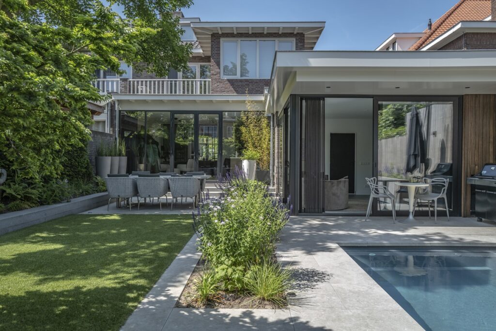 Plunge Pools Compass Pools - Michiel van Loon Tuinen - Luxury Gardens Platform 