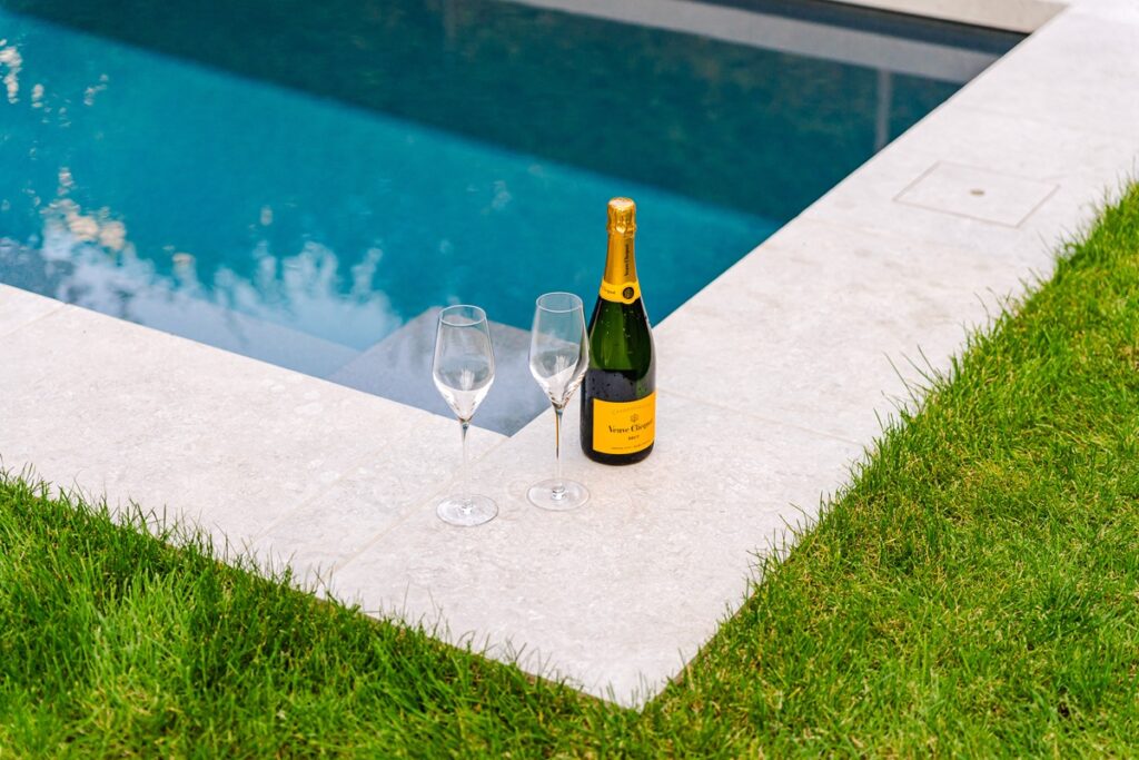 PlungePools - Custers Luxe Tuinen - Luxury Gardens Platform 4