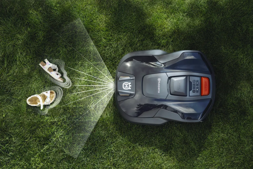 Husqvarna robotmaaiers mét AI-vision - Luxury Gardens Magazine