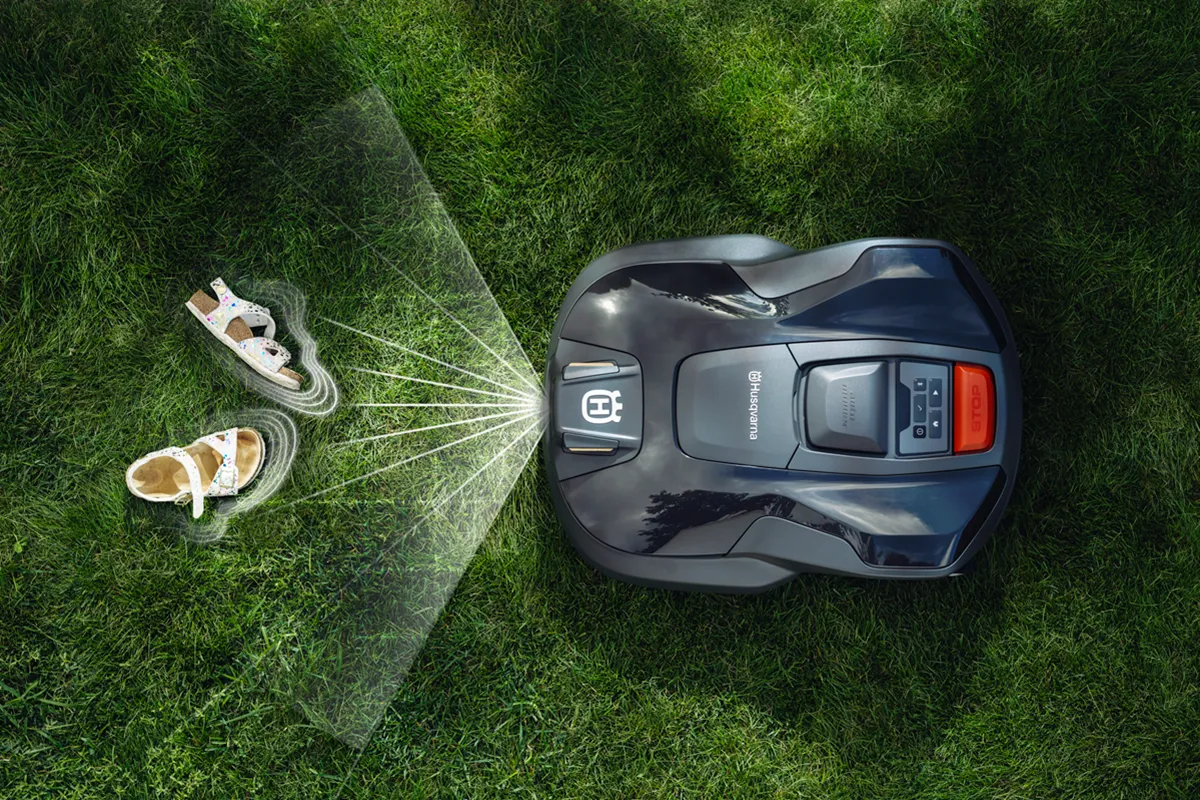 Husqvarna robotmaaiers mét AI-vision - Luxury Gardens Magazine