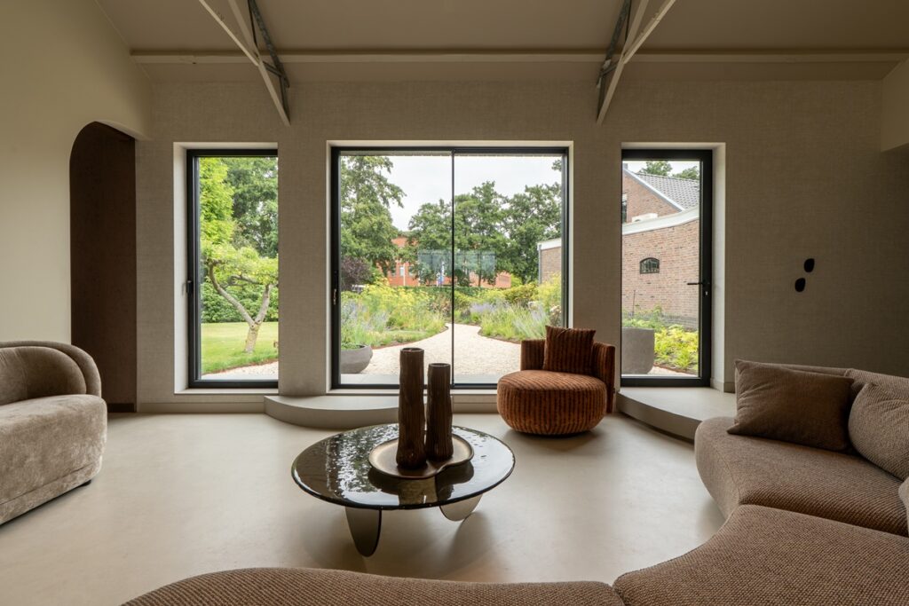 Silvio Vermeer Studio - Luxury Gardens Magazine 5